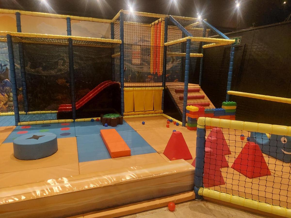 Cosy Petten, Family Only Camping